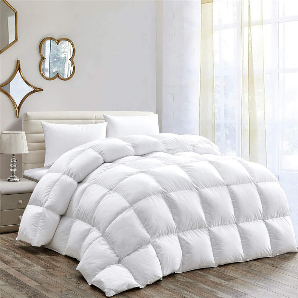 White Goose Down Duvet