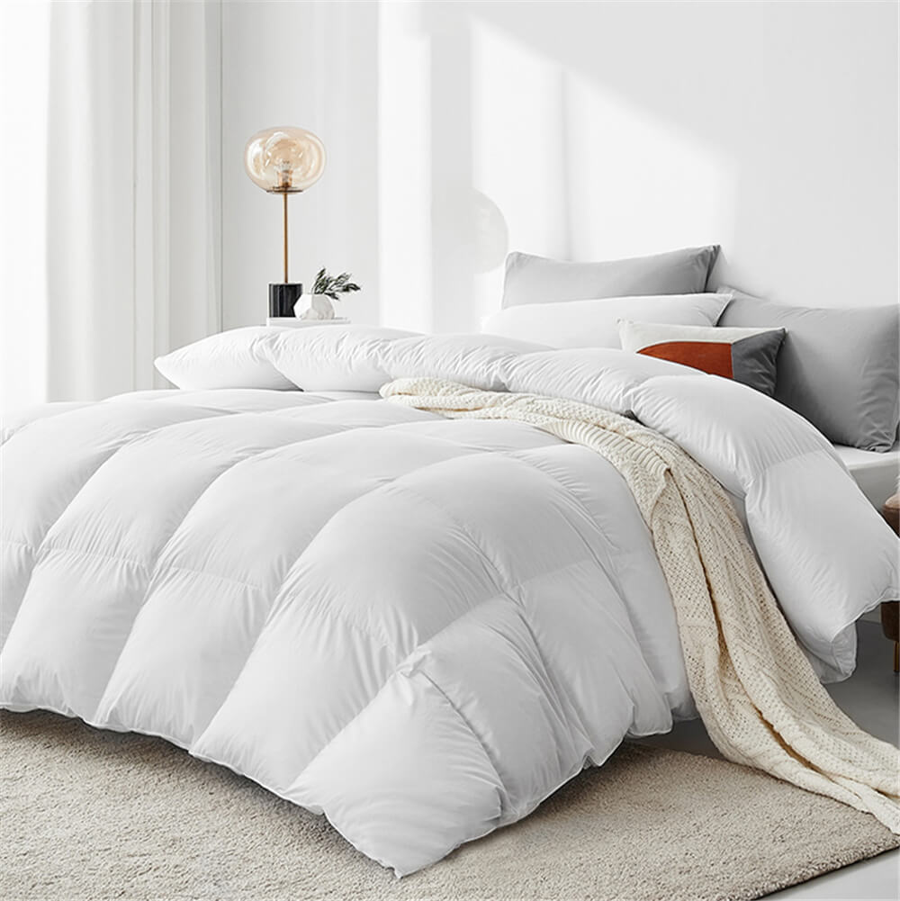 White Goose Down Duvet